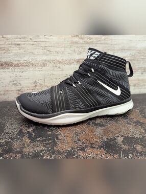 Mens Nike Free Train Virtue Athletic Shoes Sz 10.5 Used 898052-001